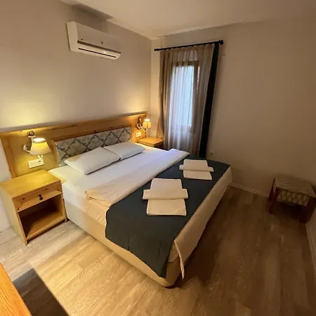 Yelken Szálloda 3*