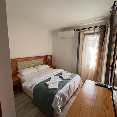 Yelken Szálloda 3*