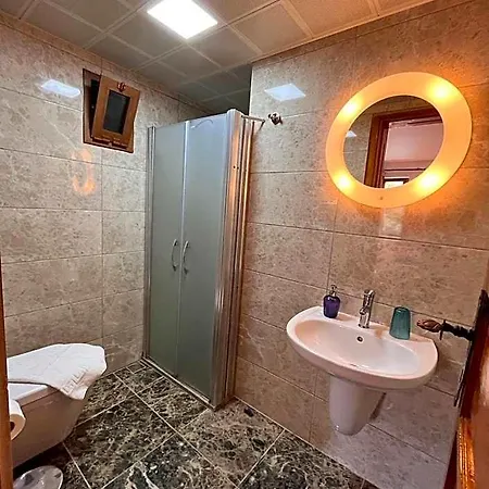 Yelken Hotel 3*